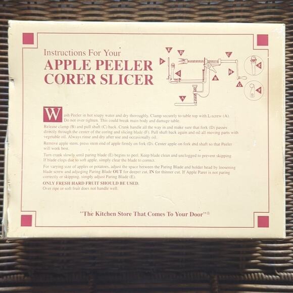 Vintage The Pampered Chef Apple Peeler Corer Slicer - Picture 2 of 4